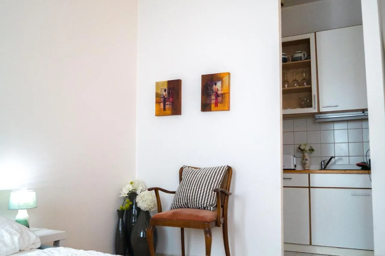 Lovely 2 Apartments - Suitable For Long Stays Vienna