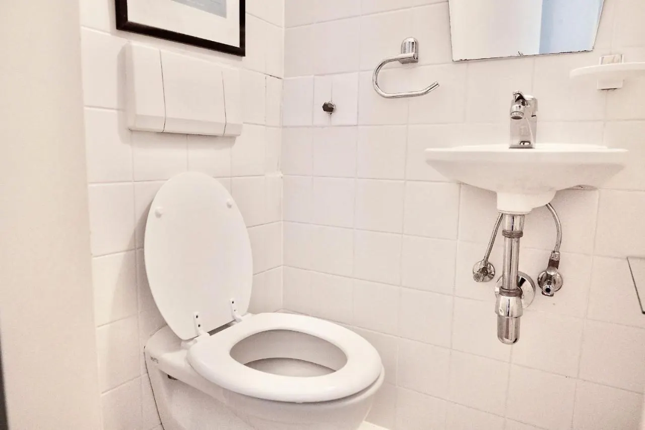 Lovely 2 Apartments - Suitable For Long Stays Vienna Austria