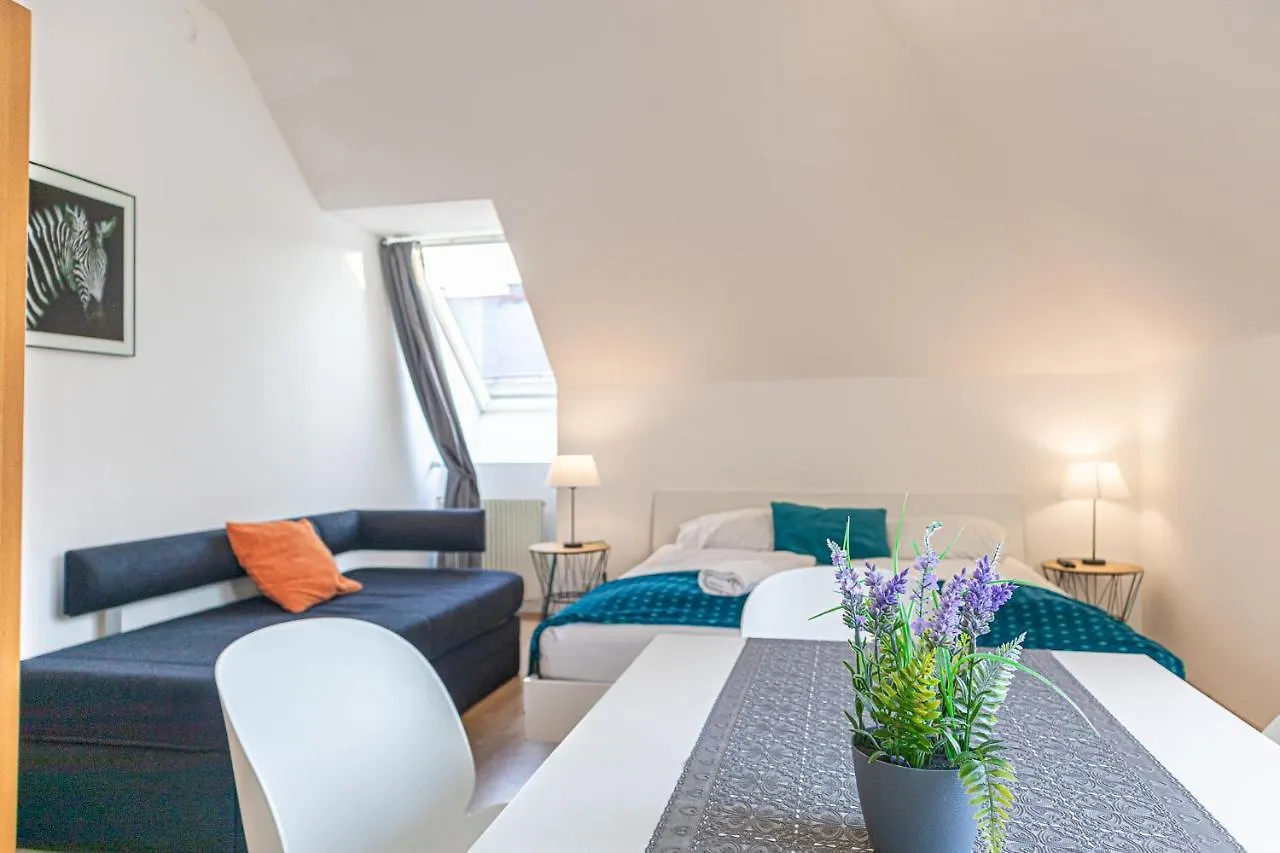 Lovely 2 Apartments - Suitable For Long Stays Vienna Austria