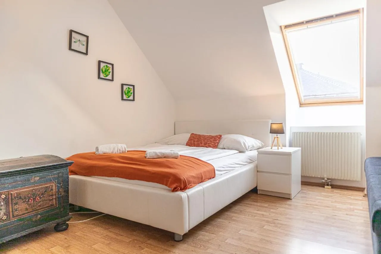Lovely 2 Apartments - Suitable For Long Stays Vienna
