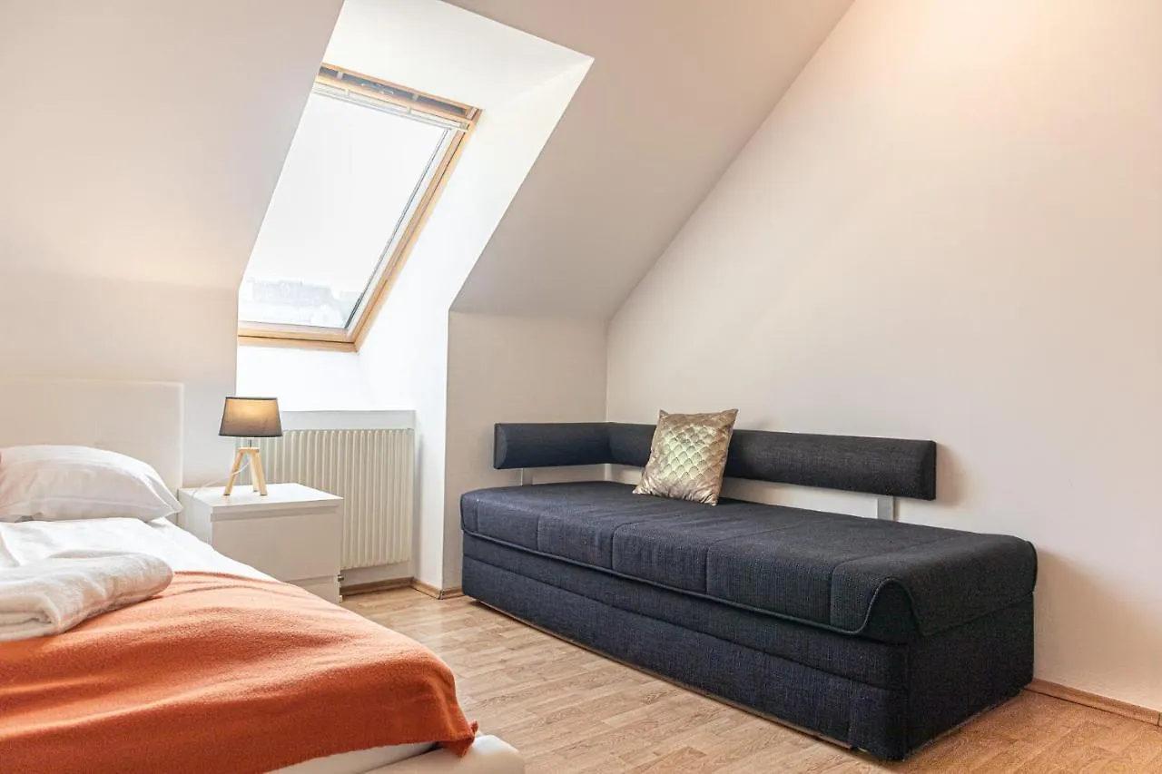 Lovely 2 Apartments - Suitable For Long Stays Vienna
